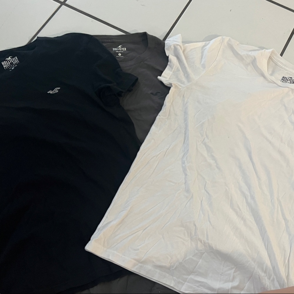 Hollister Black, Gray & White Short Sleeve Tees - 3 Pack